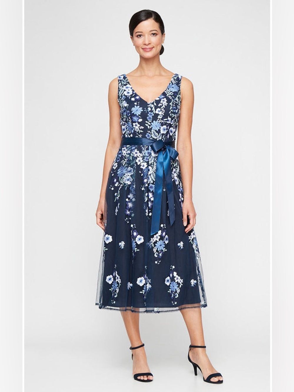 NWT Alex Evenings Blue Embroidered Plus Size Midi Dress  Size 18